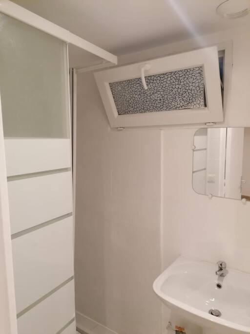 Apartmán Superbe Logement Drancy Exteriér fotografie